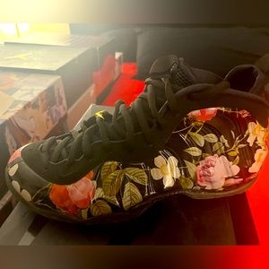 Gently Worn Only Once Air Foamposites